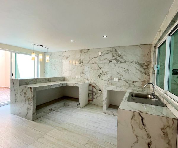 Río Zitácuaro, amplia casa en venta, CDMX. - 1